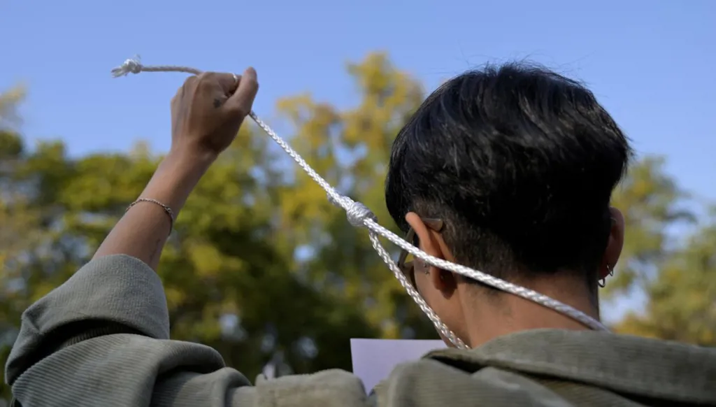 بعد انتقادات الأمم المتحدة... إيران تؤكد حصر عقوبة الإعدام في "أخطر الجرائم"