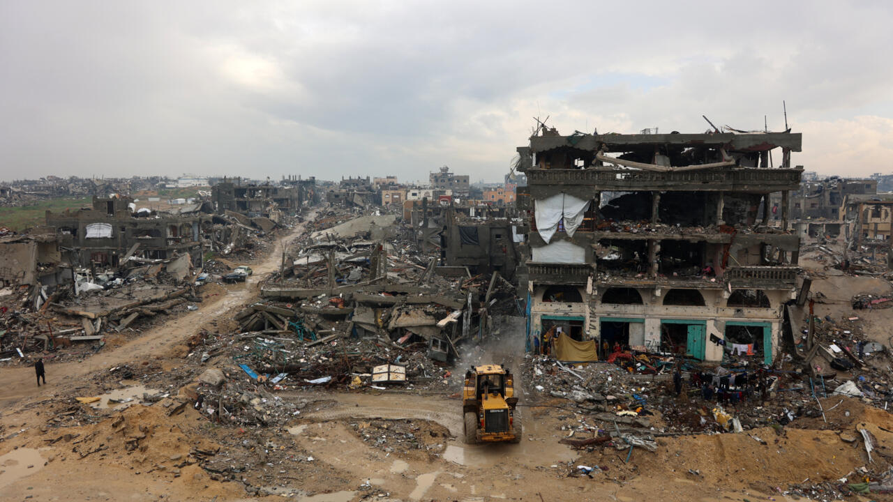 مشهد من الدمار في قطاع غزة (أرشيفية)