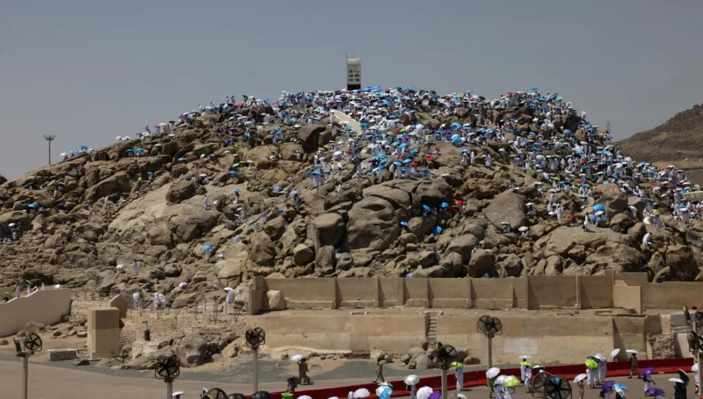 وفاة 13 حاجاً إيرانياً خلال أداء المناسك في السعودية