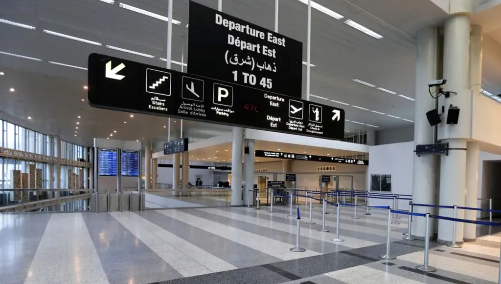 ضبط مبلغ مالي كبير مهرب من إحدى الدول