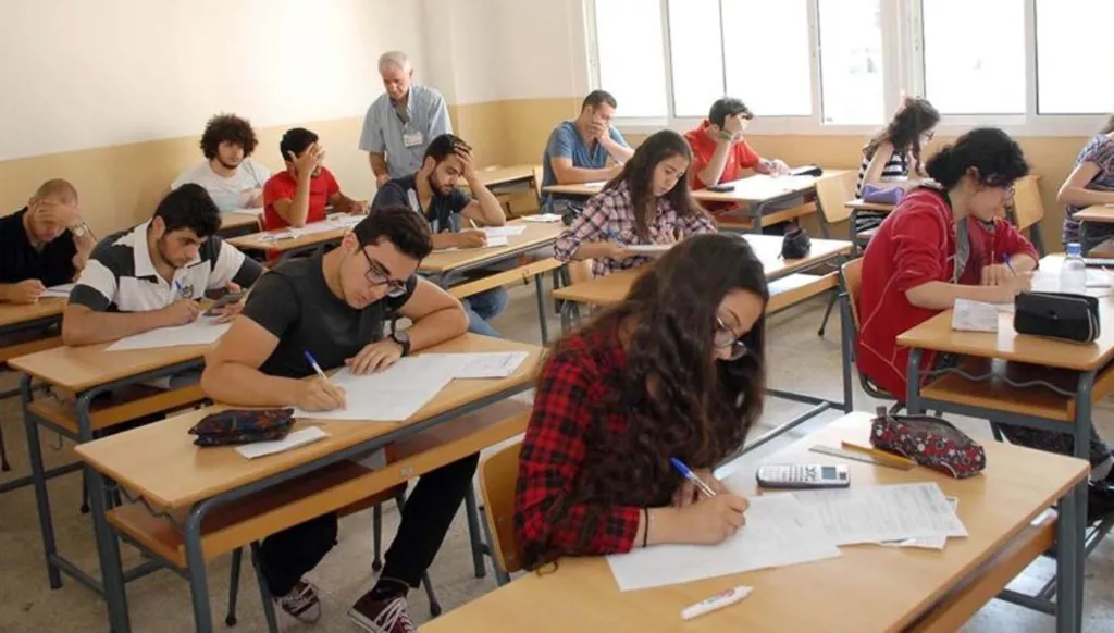 ما هي شروط قبول طلبات الترشيح للامتحانات الرسمية لعام 2026؟