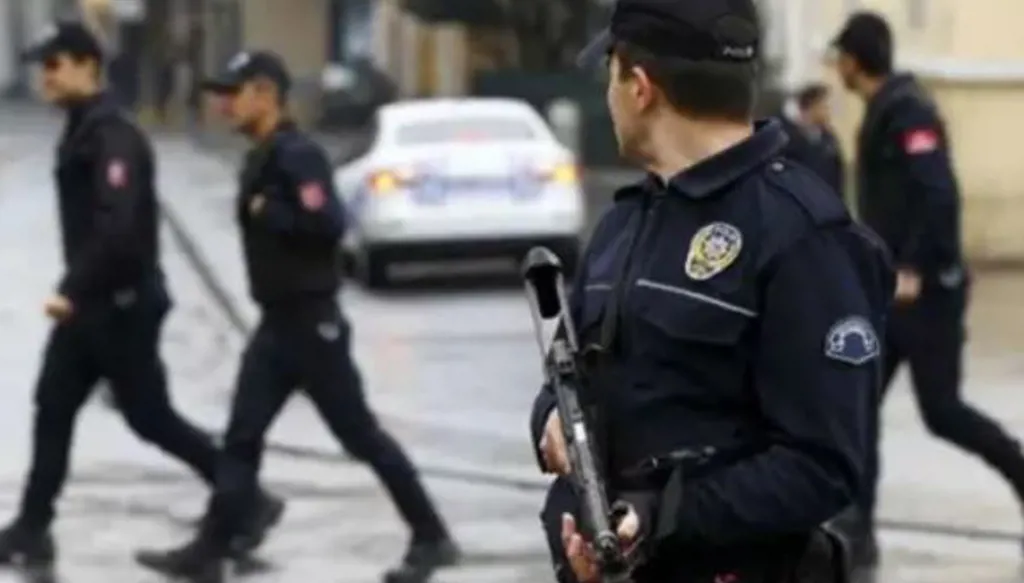 الشرطة التركية تعتقل 97 طالباً جراء احتجاجات في جامعة البسفور