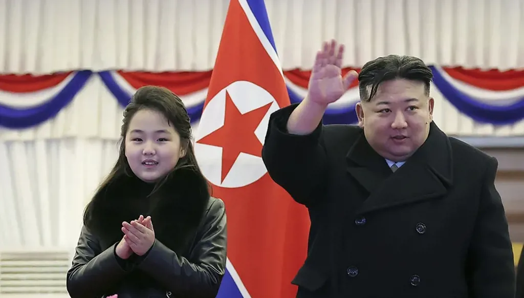 كوريا الشمالية... كيم جونغ أون يُمهد لتولي ابنته الخلافة