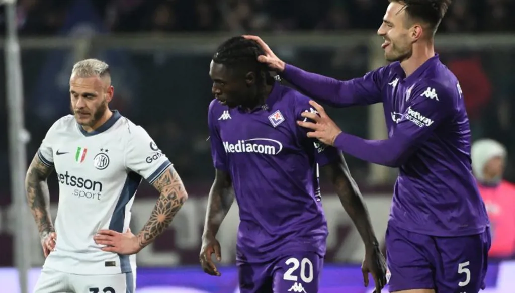 فيورنتينا يدعم مويس كين ضد الإساءات العنصرية