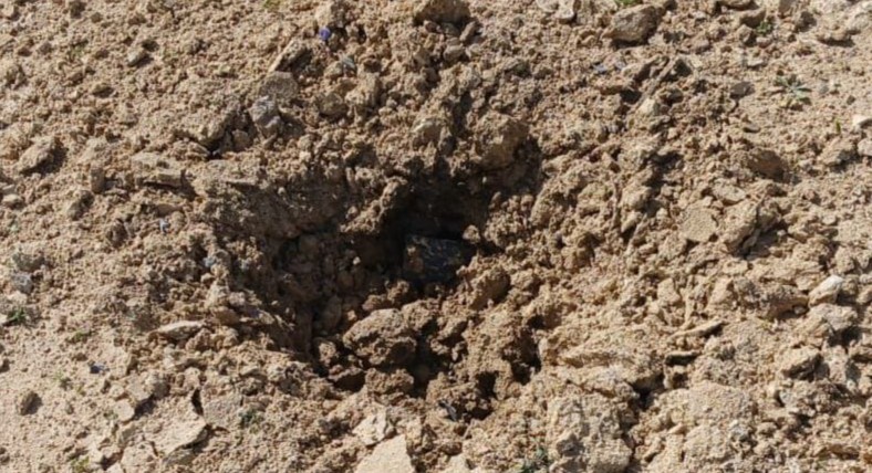 الغارة في معروب (إكس).