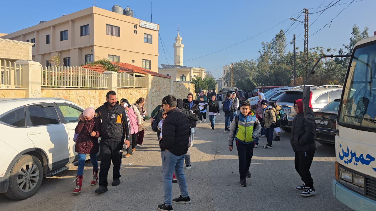 اشتعال نفايات مكب سرار. (ميشال حلاق)