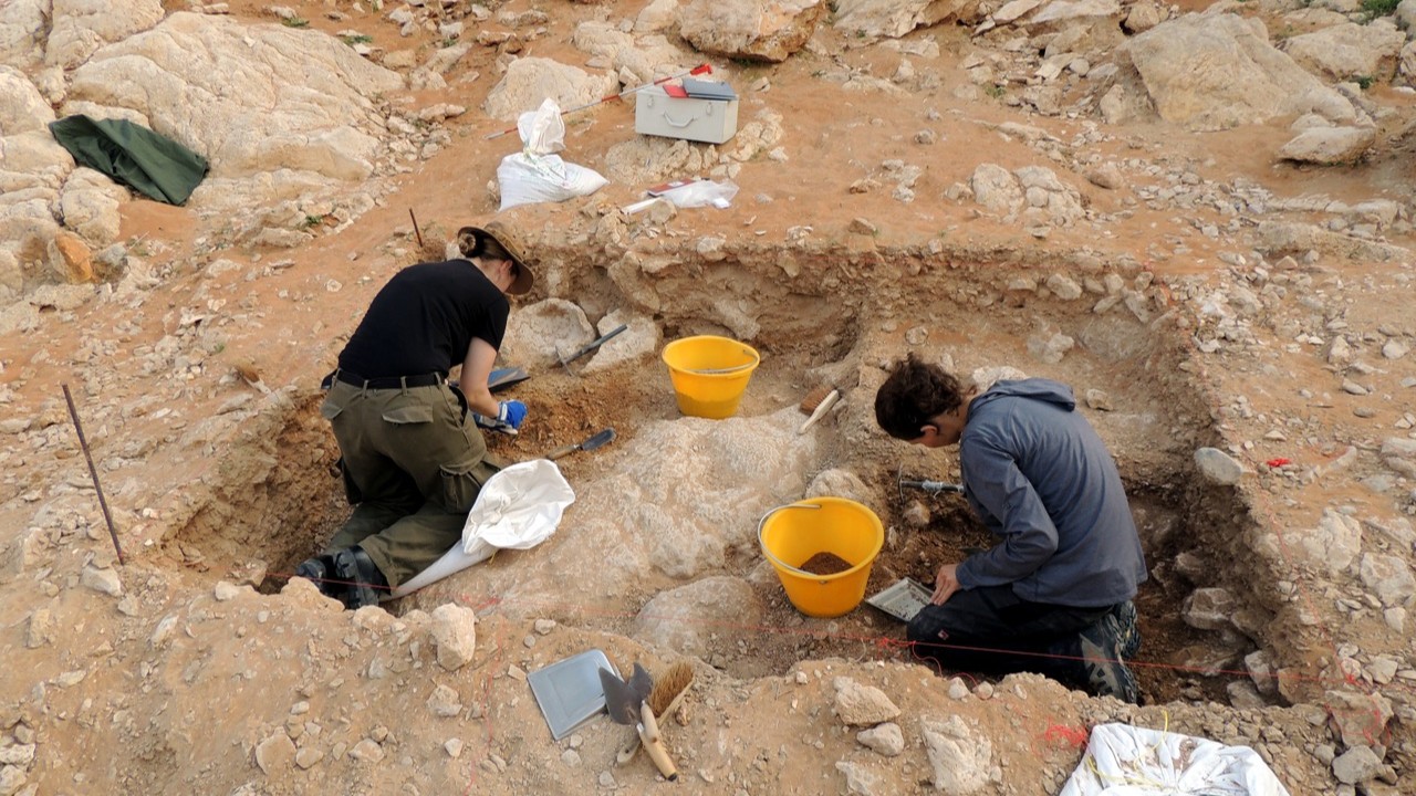 من أعمال تنقيبية سابقة في موقع الفاية. (أرشيفية)