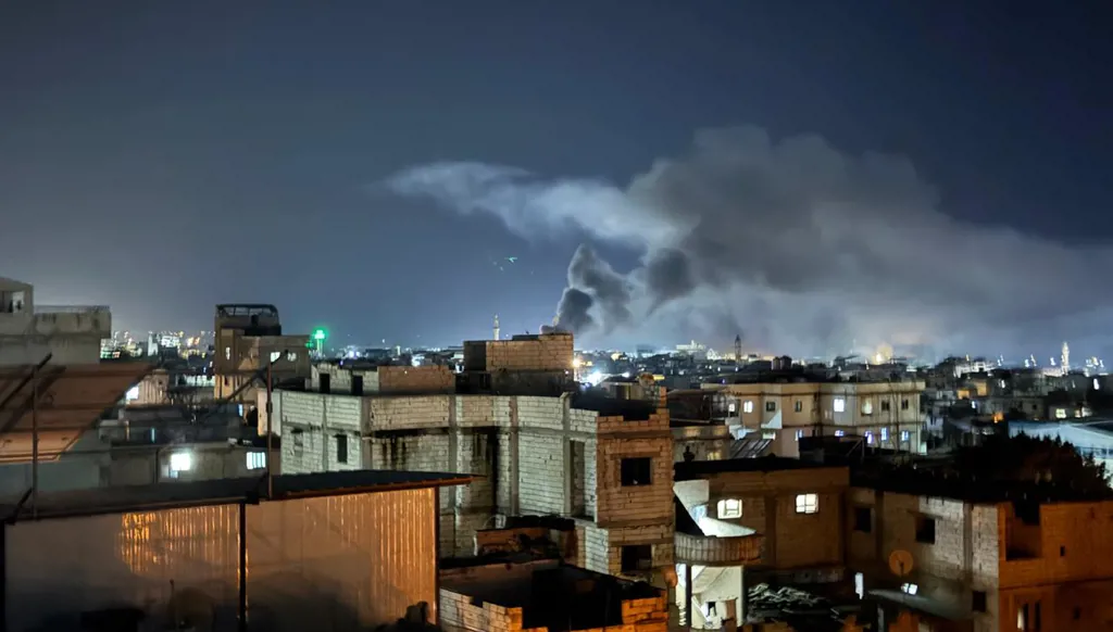 غارة في مخيم عين الحلوة (متداول).