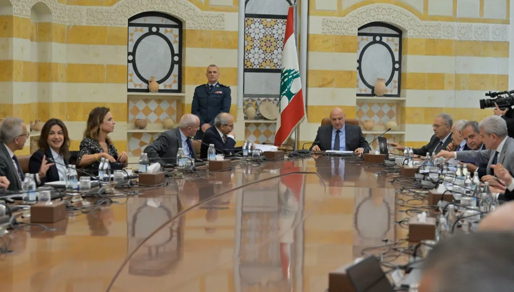 لا مقاطعة شيعية للحكومة... ومكي لـ"النهار": لست مع التعطيل