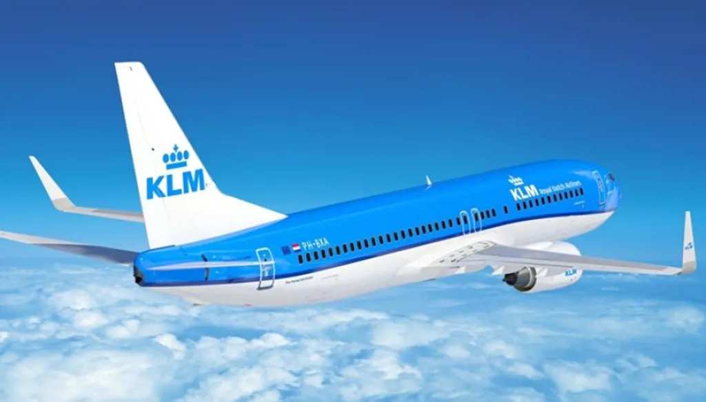 الخطوط الجوية الهولندية تُلغي رحلات بسبب تساقط الثلوج