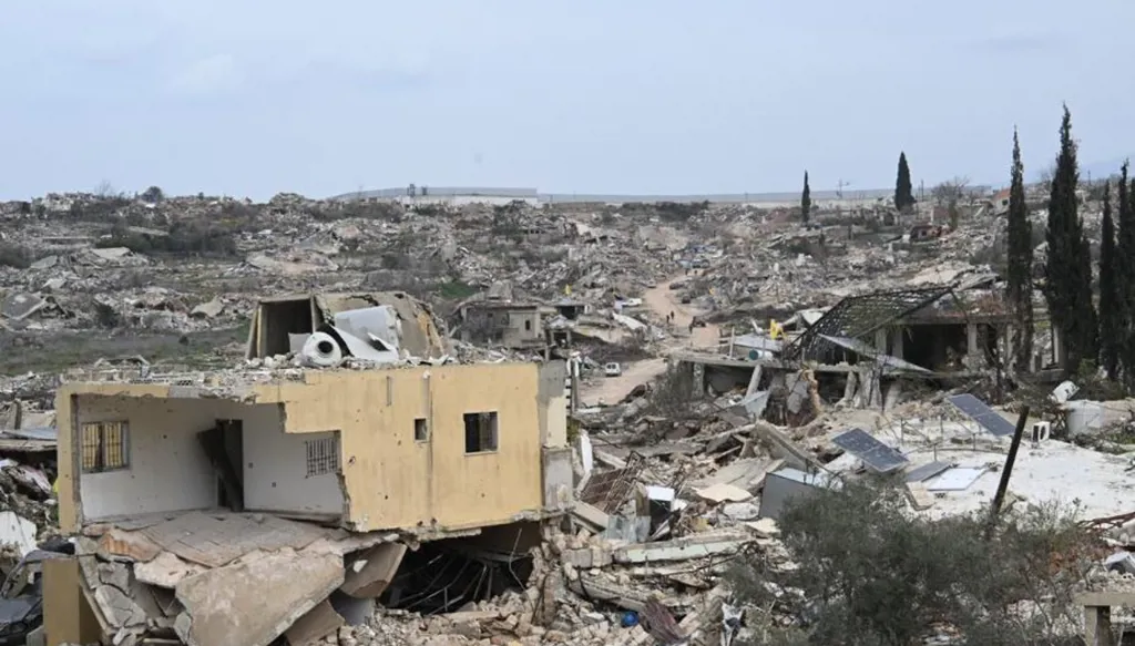 الدفاع المدني اللبناني: انتشال جثامين وأشلاء 11 شهيداً من ميس الجبل والخيام ومركبا ودير سريان