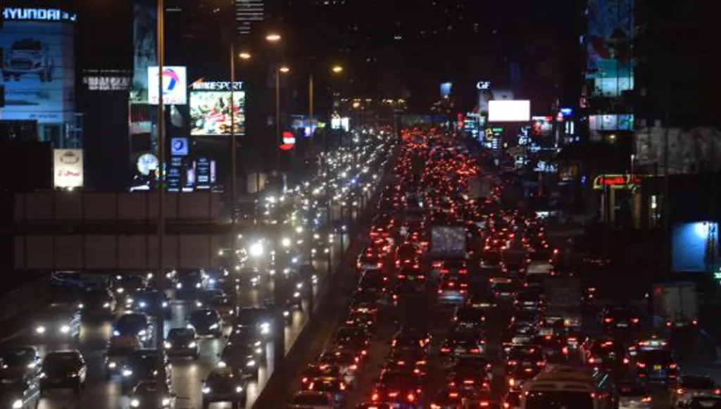 أوتوستراد بيروت جونية يشهد زحمة سير خانقة