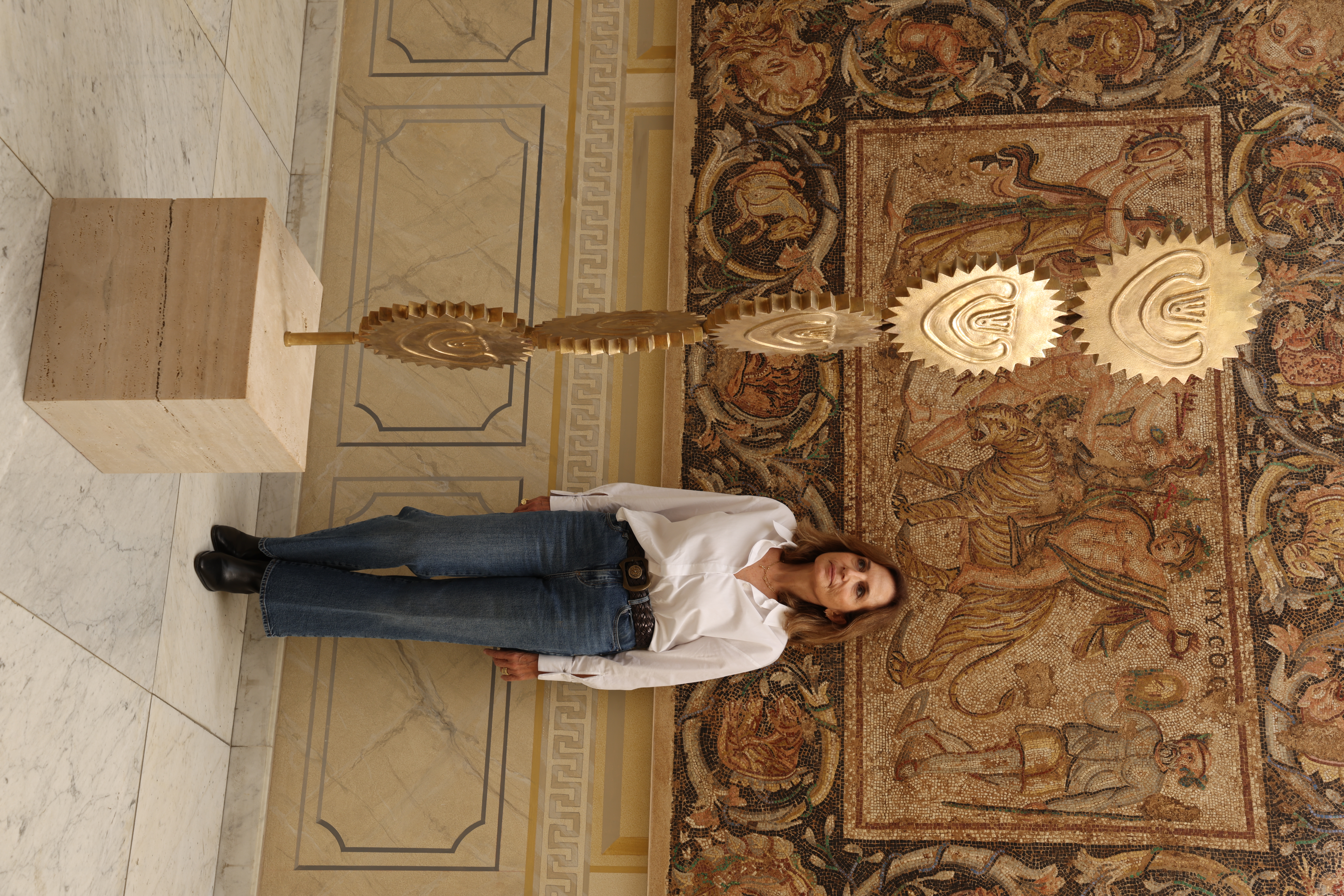 ندى رزق وعملها شموس بيروت ضمن معرض We Design Beirut في فيلا عودة.