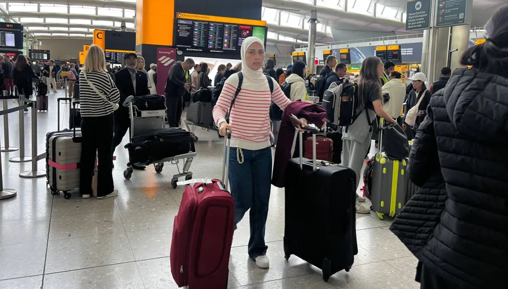 بعد هجوم إلكتروني... مطارات أوروبية تسابق الزمن لإصلاح خلل تسجيل الوصول