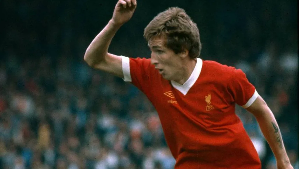 وفاة نجم ليفربول السابق بعد صراع مع المرض