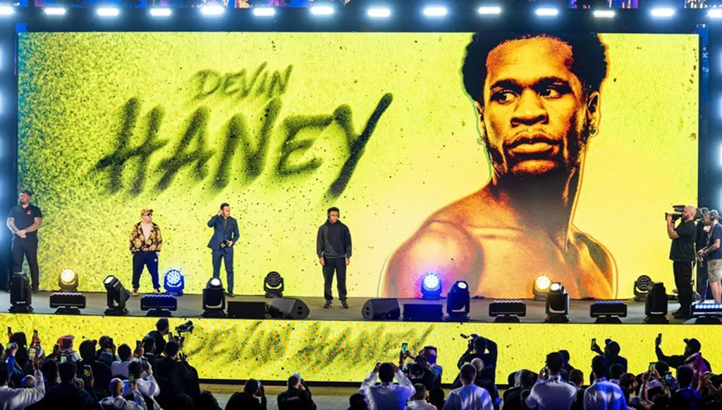 انطلاق فعالية Grand Arrival لنزال "The Ring IV" في موسم الرياض 2025