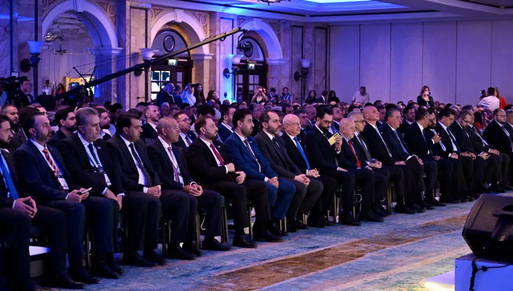 سوريا الجديدة تفتح أبواب اقتصادها: هل ينجح لبنان في اقتناص الفرصة؟