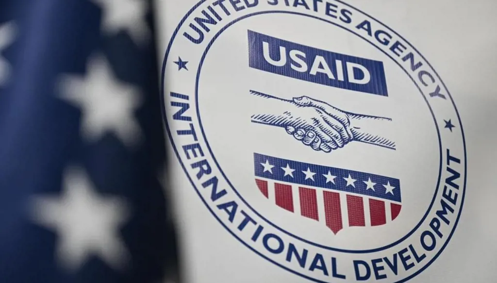 الـUSAID تُسرّح 1600 موظف... وتضع العاملين الآخرين في إجازة إدارية