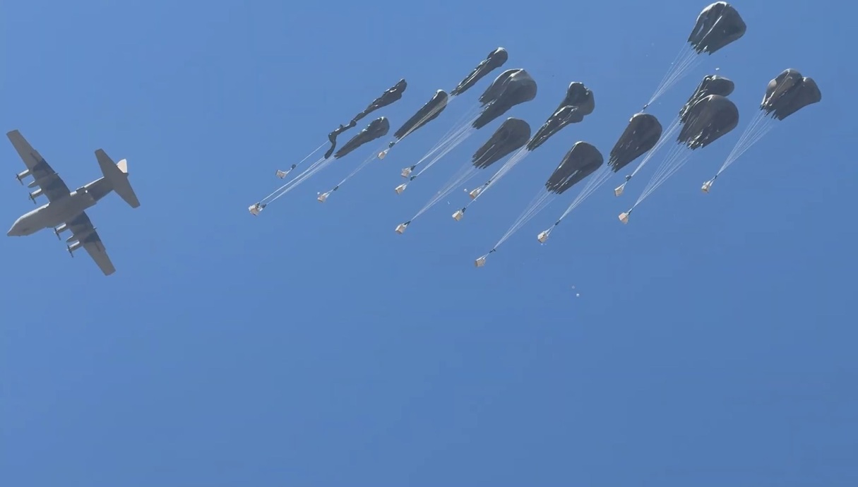 الإنزال الجوي رقم 80 (وام)