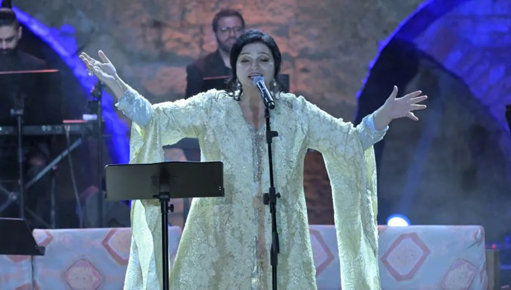 جاهدة وهبه في متحف سرسق تستعيد أيقونات الغناء العربي