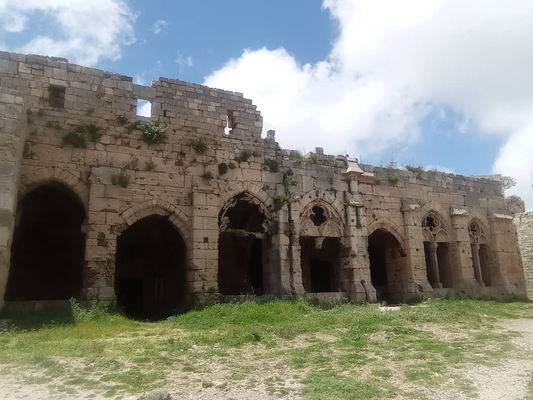 قلعة الحصن (لينا اسماعيل).