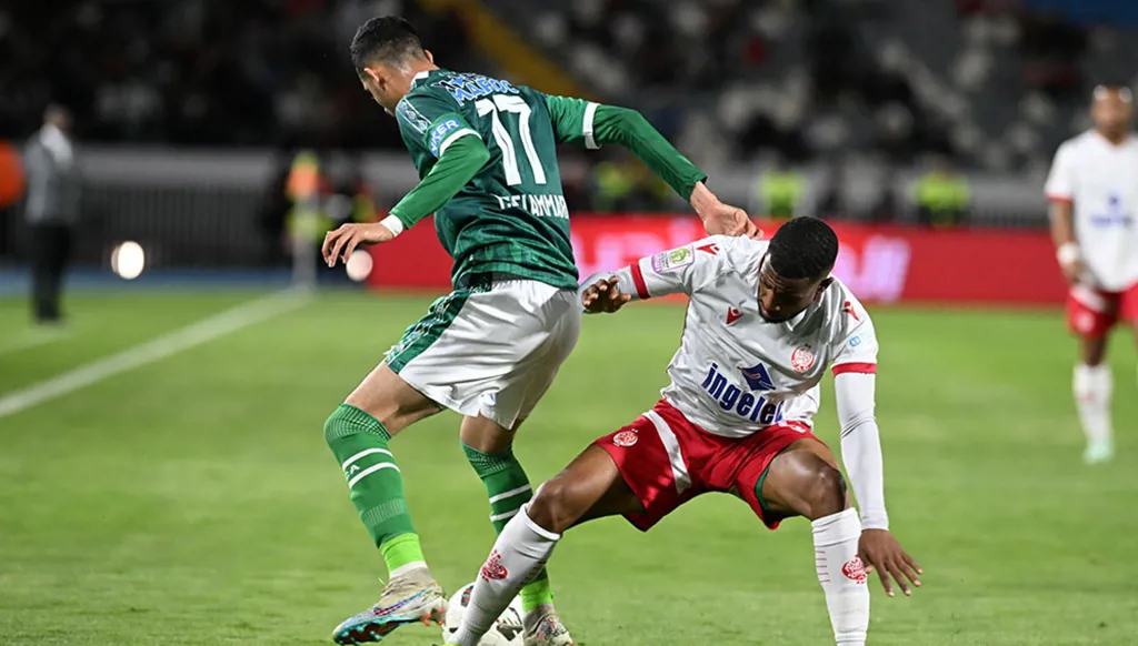 ديربي الدار البيضاء... قمة بلا روح!