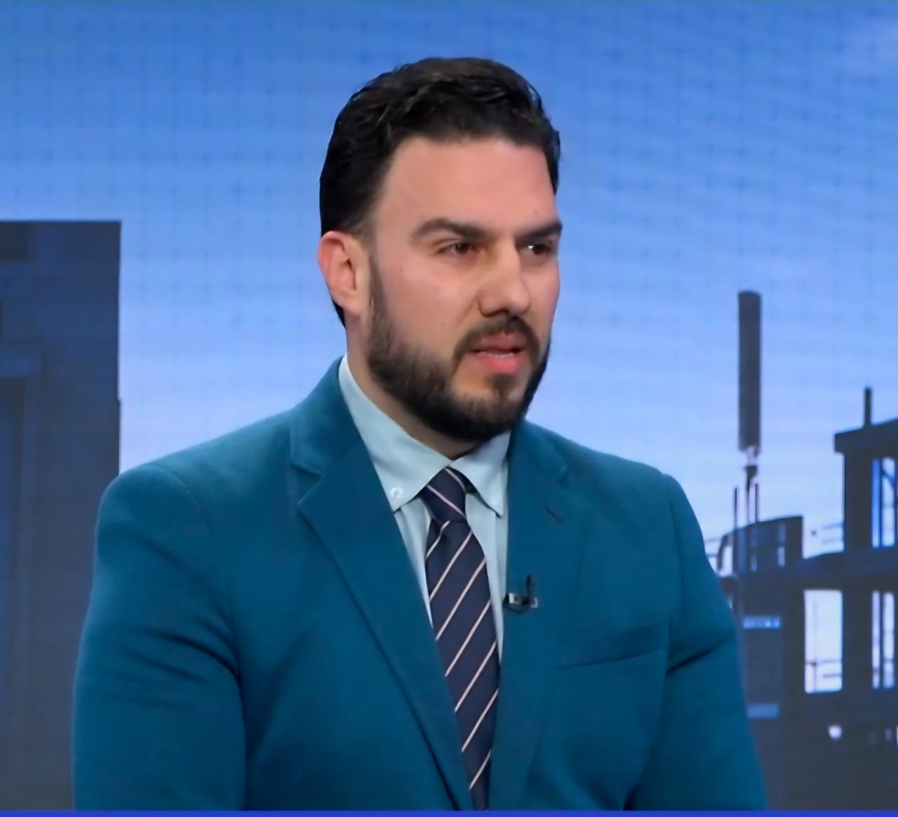 الخبير الاقتصادي الدكتور علي محمد