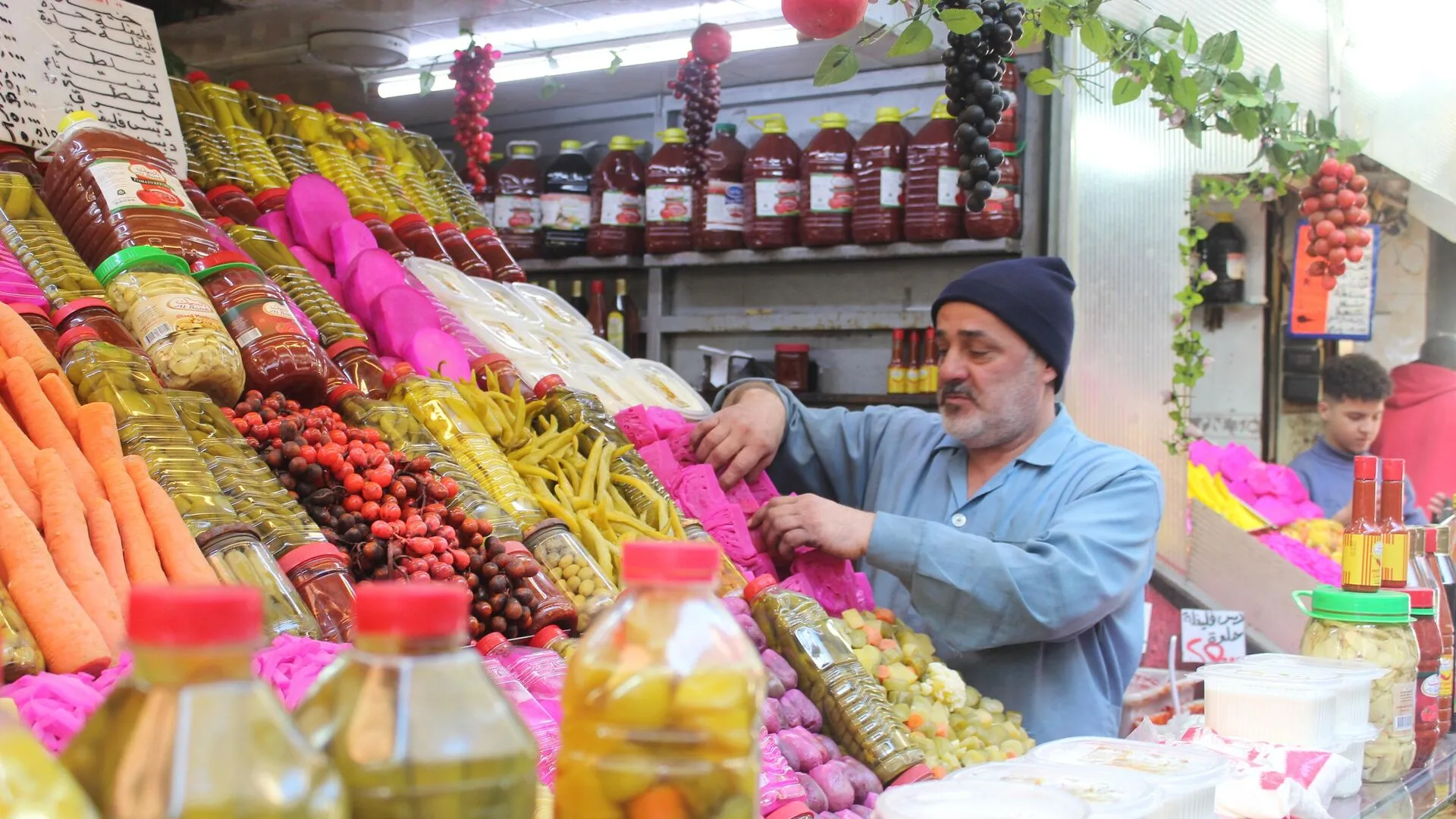 مواطن سوري (مواقع).