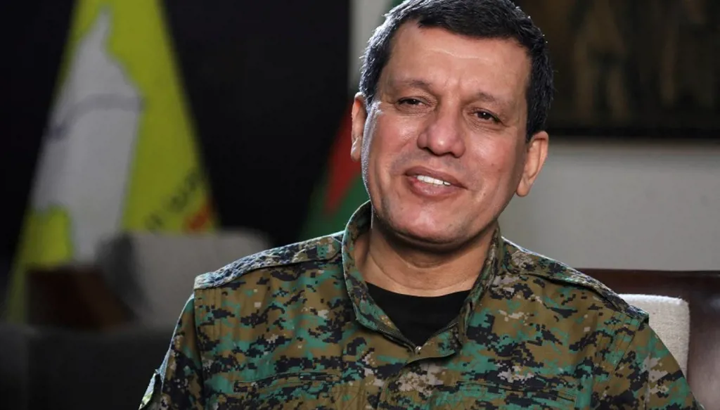 مظلوم عبدي: أجرينا اجتماعاً مثمراً مع براك... ودعم واشنطن لوقف النار مرحب به