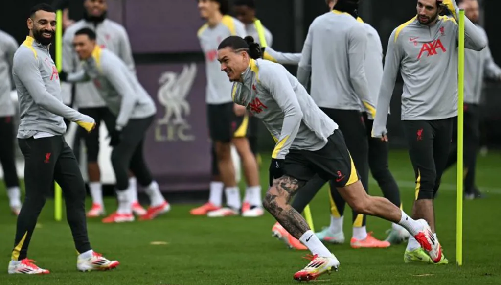نجم ليفربول غاضب من رفض عرض النصر الخرافي