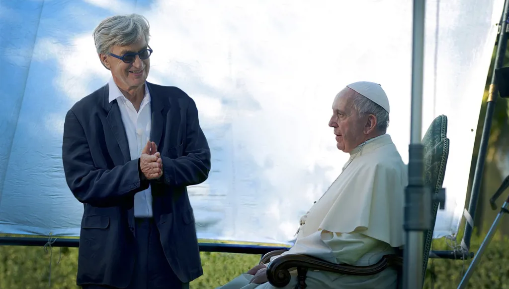 البابا فرنسيس يوم جلس أمام كاميرا فيم فندرز