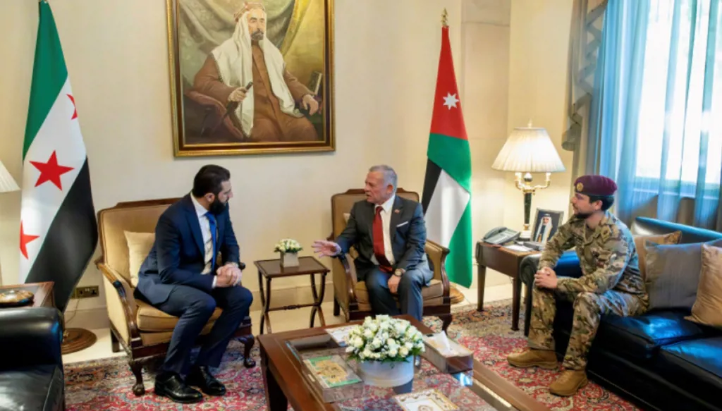 عبدالله الثاني يستقبل الشرع... تحدّيات أردنية على طاولة سوريا الساعية لتعزيز عمقها العربي