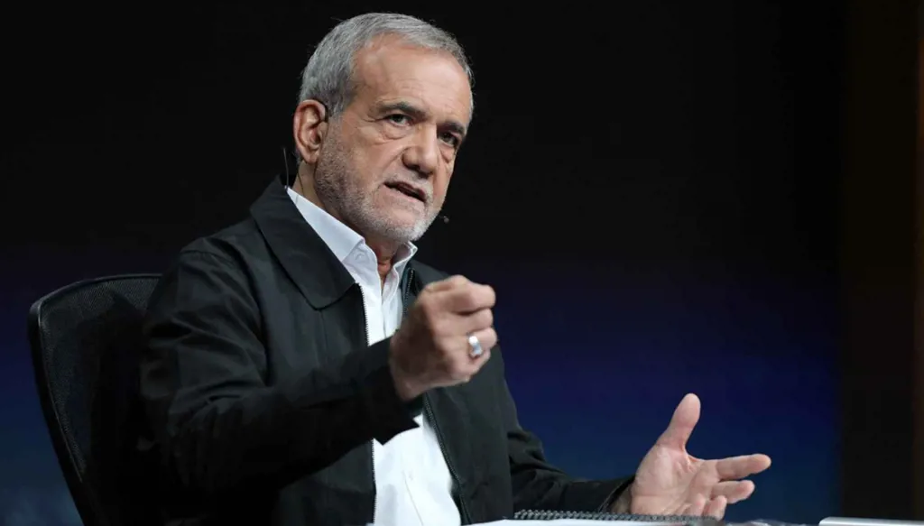 الرئيس الإيراني يتوعد بـ"رد أقوى" إذا استمرت الضربات الإسرائيلية