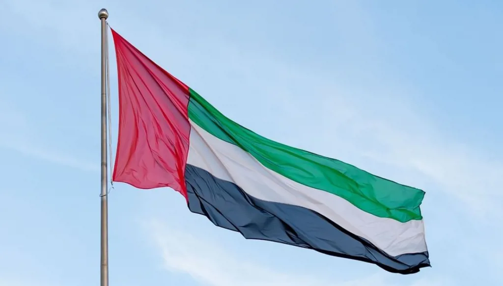 الإمارات تدين بأشد العبارات استهداف قطر