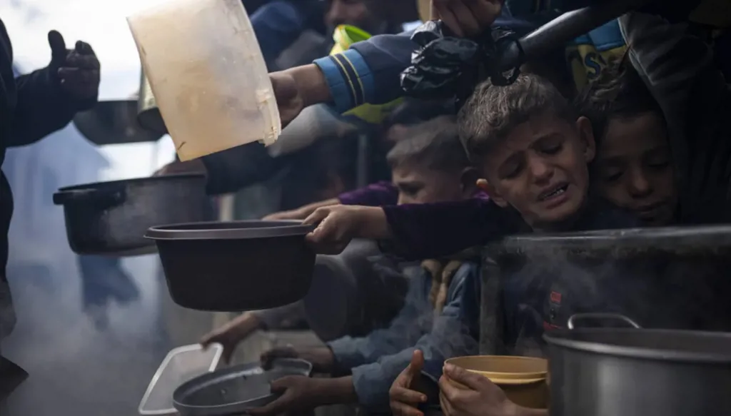 ألمانيا تعلن أنها ستقيم "جسراً جوياً" إنسانياً مع قطاع غزة