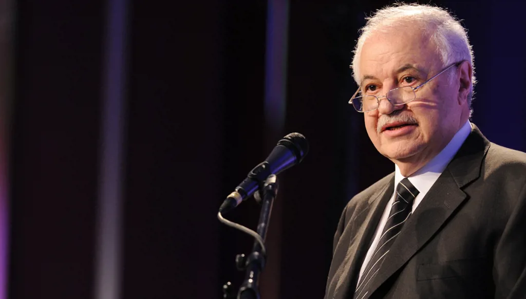 سوريا تلغي ترخيص شركة طلال أبو غزالة بسبب تصريحاته