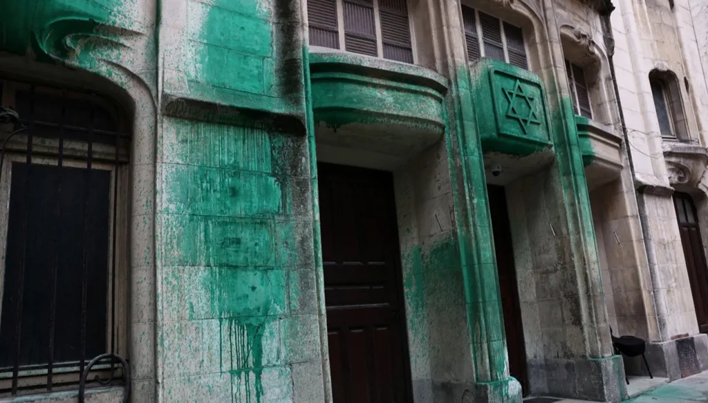 تنديد إسرائيلي بـ"هجمات معادية للسامية" في باريس