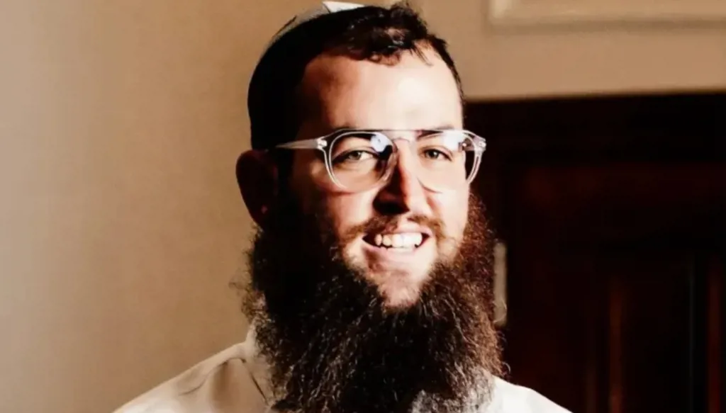 سفارة إيران في الإمارات: نرفض مزاعم ضلوع طهران بقتل الحاخام اليهودي