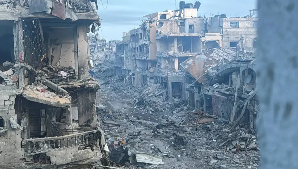 هدنة غزة... وفد إسرائيلي رفيع إلى الدوحة بعد لقاء نتنياهو بمبعوث ترامب