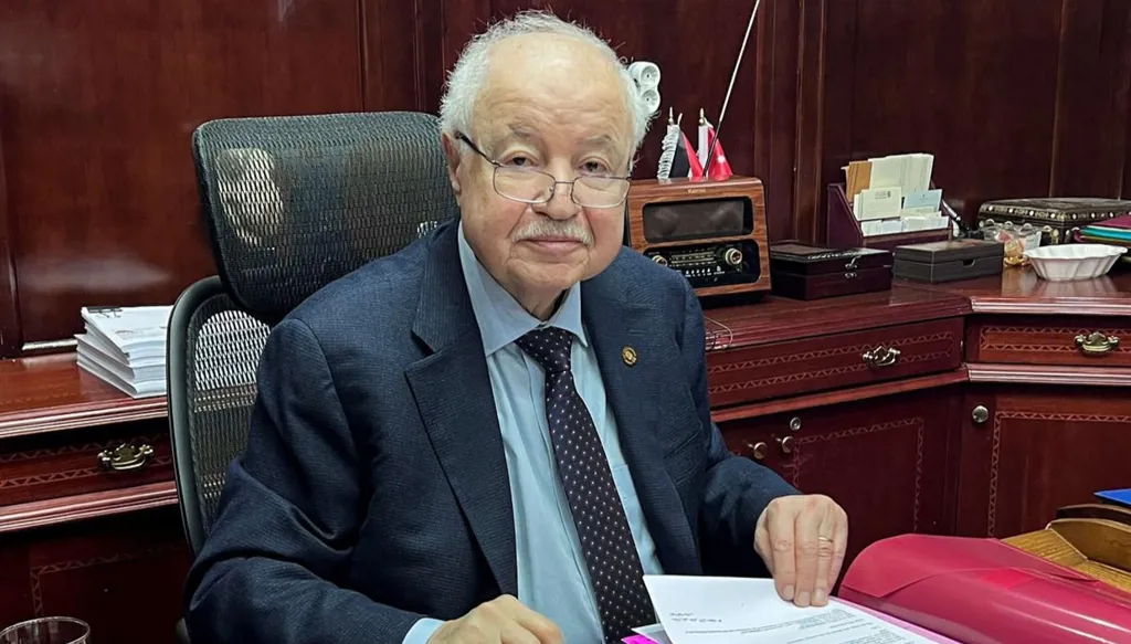 طلال أبو غزالة يرد على قرار حظر نشاط شركته في سوريا... ماذا قال؟