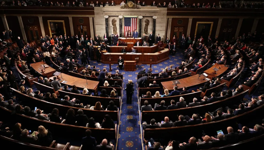 يشمل دعماً لأوكرانيا وأوروبا... الكونغرس يقر مشروع قانون لإنفاق دفاعي ضخم