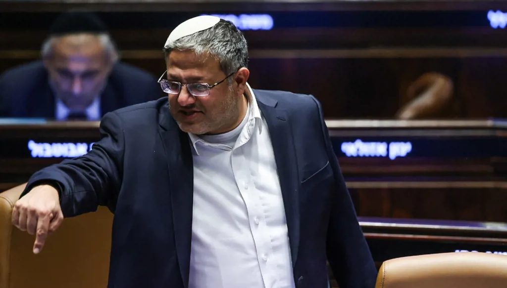 بن غفير يوزع حلوى... الكنيست يقر بالقراءة الأولى مشروع قانون إعدام فلسطينيين (فيديو)