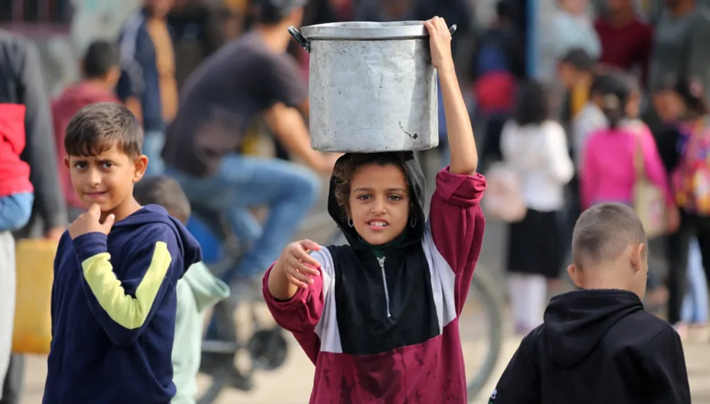 يونيسف: إسرائيل تمنع وصول مليون محقن لتطعيم أطفال غزة