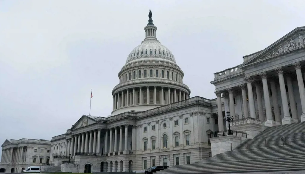 ديموقراطيون في الكونغرس: إدارة ترامب قدمت لنا معلومات مضللة بشأن فنزويلا