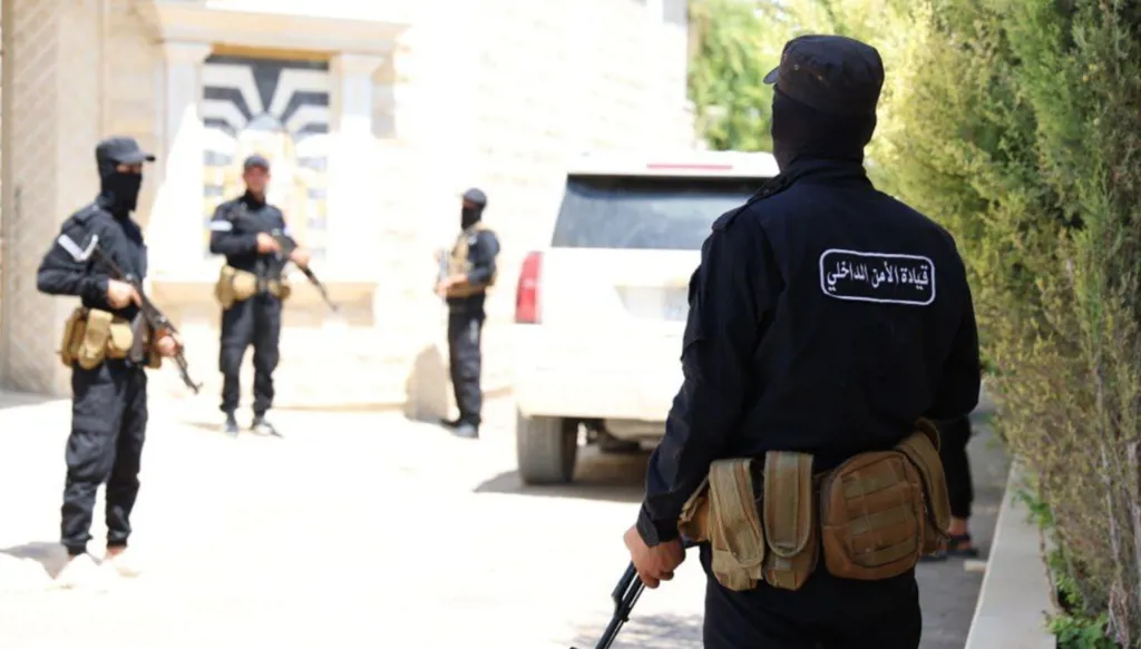 سوريا تعلن اعتقال قيادي بارز في "داعش" بالتعاون مع التحالف الدولي