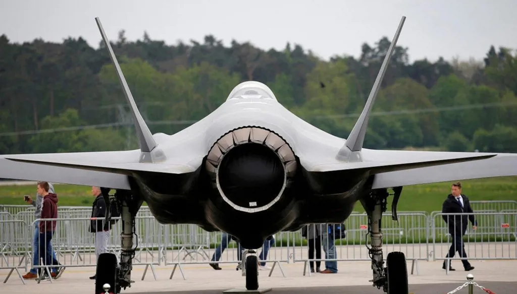 رويترز: طلب السعودية شراء طائرات إف-35 يتجاوز عقبة رئيسية في البنتاغون