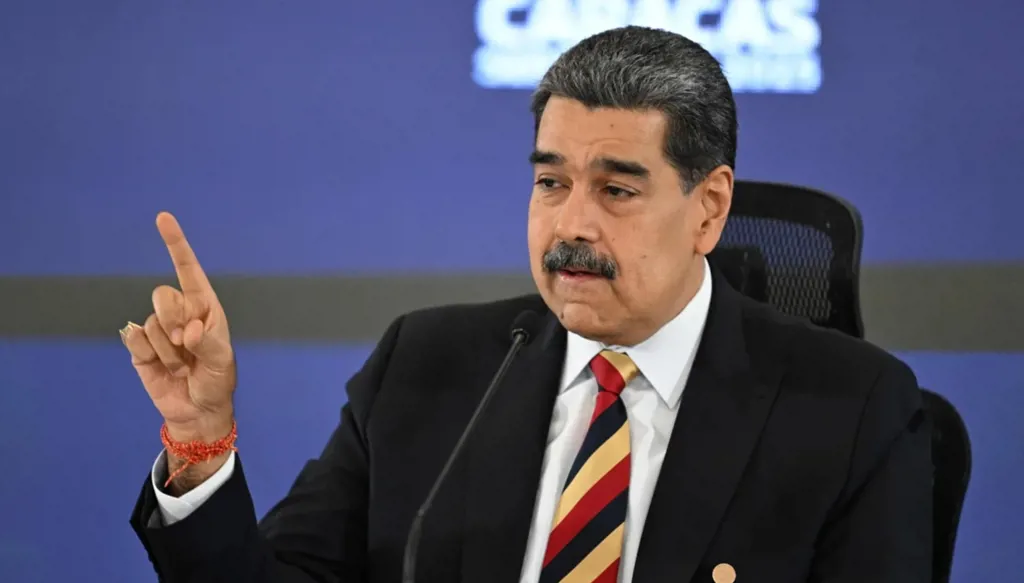 مادورو: "نطالب بإنهاء التدخل غير القانوني والعنيف" للولايات المتحدة