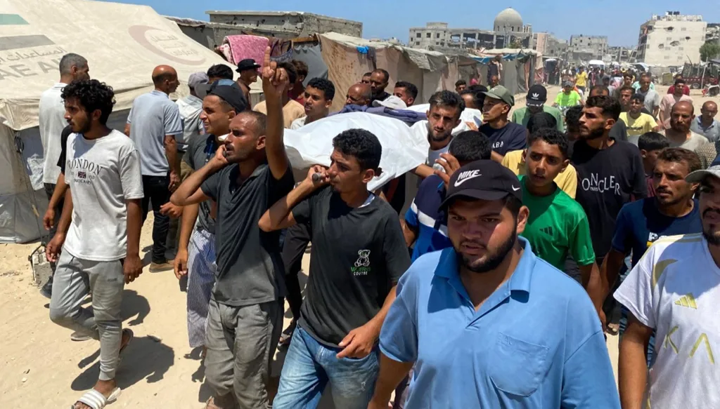 غوتيريش يدعو لتحقيق فوري... ردود الفعل تتواصل بعد استهداف مستشفى في غزة