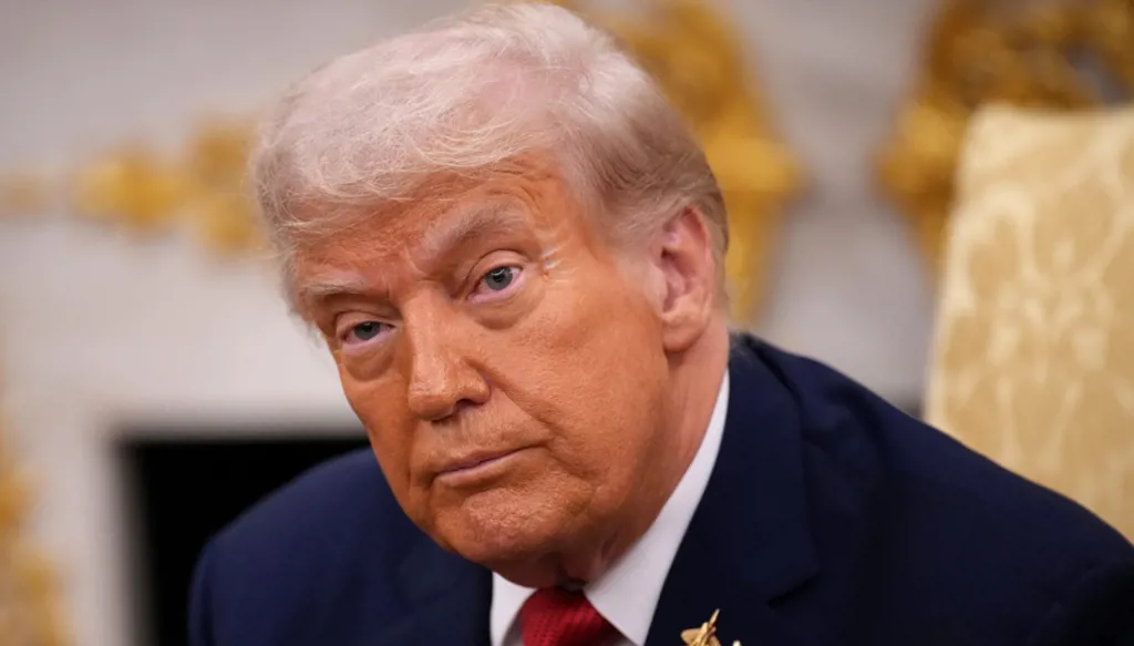 ترامب: سأطالب القادة العسكريين بالتحلي بالقوة والصلابة