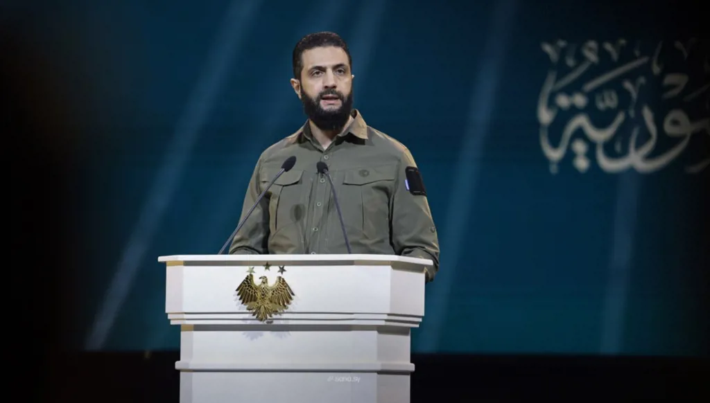 الشرع للسوريين في ذكرى التحرير: لننهض بوطننا نحو مصاف الدول المتقدمة (فيديو)